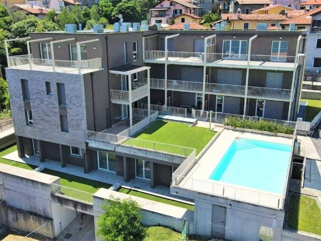 Appartamento in vendita a Musso CO