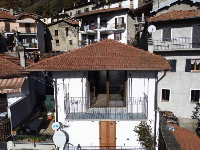 Appartamento in vendita a Musso CO