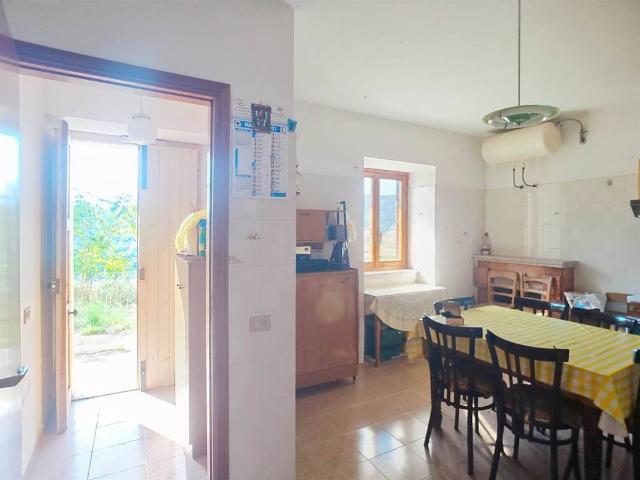 Appartamento in vendita a Muro Lucano PZ