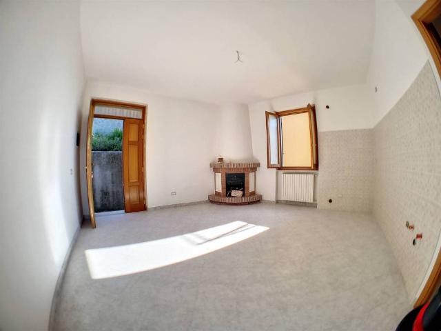Appartamento in vendita a Muro Lucano PZ