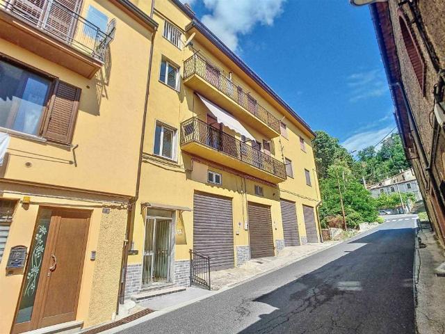 Appartamento in vendita a Muro Lucano PZ