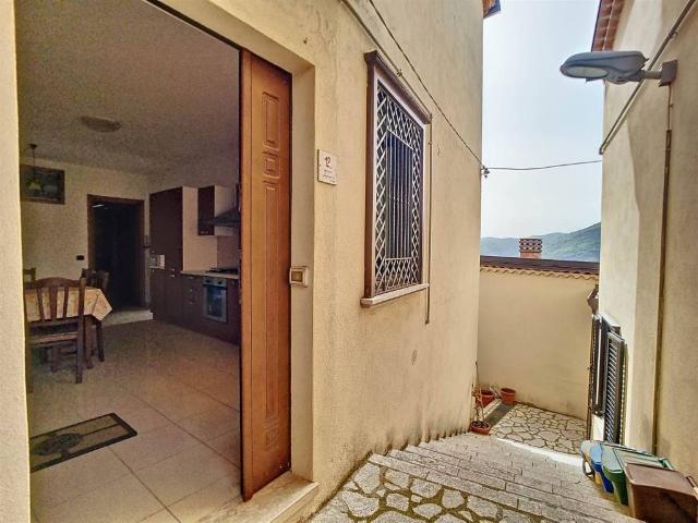 Appartamento in vendita a Muro Lucano PZ