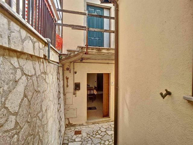 Appartamento in vendita a Muro Lucano PZ