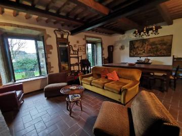 Appartamento in vendita a Murlo SI