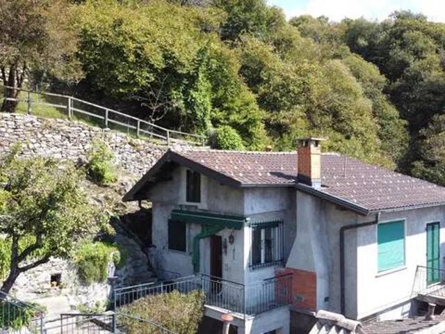 Appartamento in vendita a Maccagno con Pino e Veddasca VA