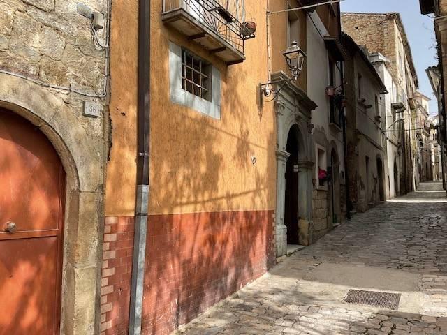 Appartamento in vendita a Macchia Valfortore CB
