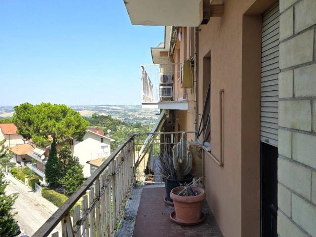 Appartamento in vendita a Macerata MC