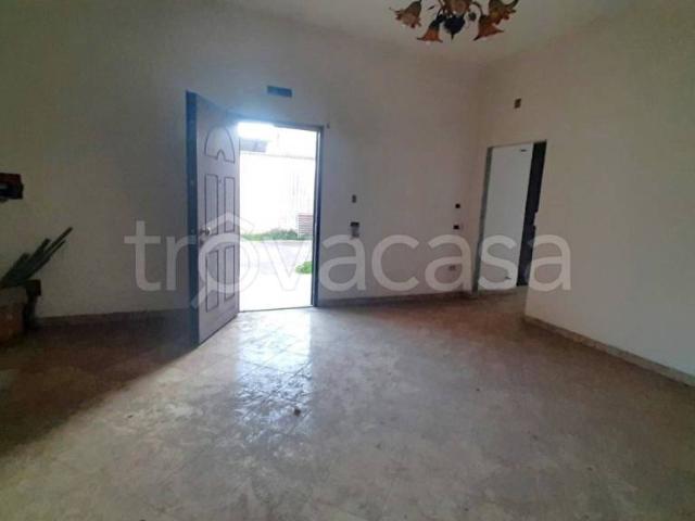 Appartamento in vendita a Macerata Campania via Vittorio Emanuele, 22