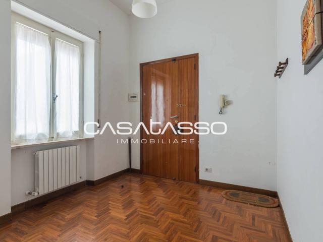 Appartamento in vendita a Macerata, VIA DEI VELINI
