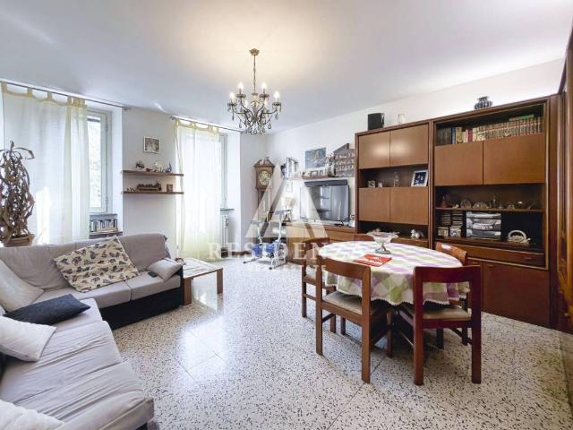 Appartamento in vendita a Macherio MB