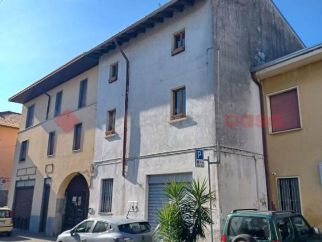 Appartamento in vendita a Magnago
