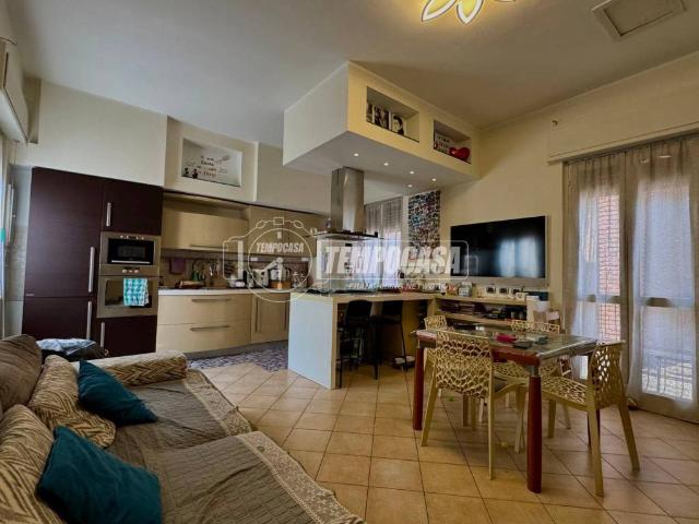 Appartamento in vendita a Magnago MI