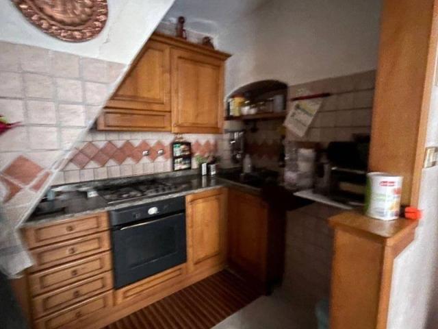 Appartamento in vendita a Magliano de' Marsi AQ