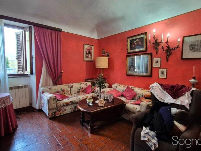 Casa indipendente in vendita a Magliano in Toscana GR