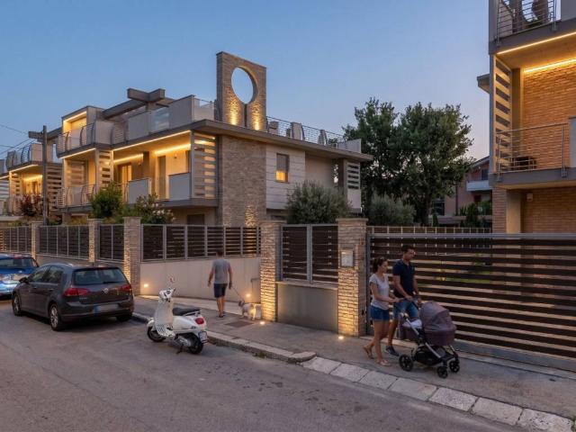 Appartamento in vendita a Maddaloni CE
