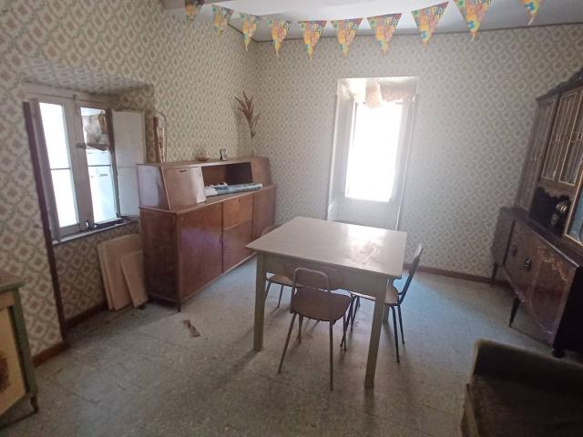 Appartamento in vendita a Maenza