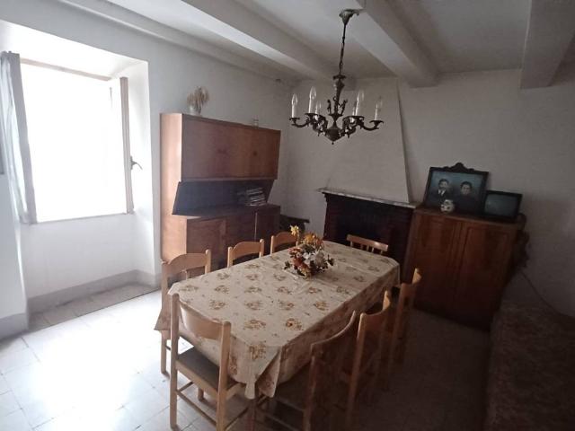 Appartamento in vendita a Maenza LT