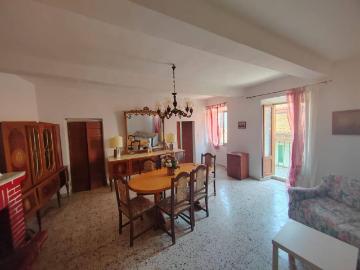 Appartamento in vendita a Maenza LT