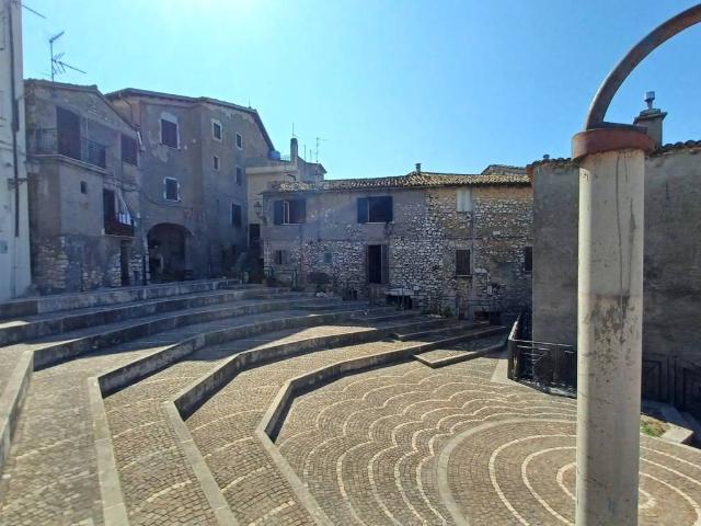Appartamento in vendita a Maenza LT