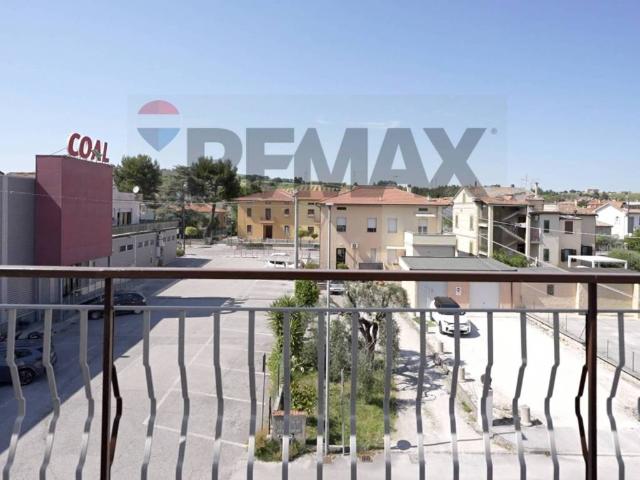 Appartamento in vendita a Maiolati Spontini AN