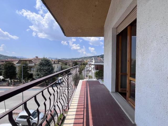 Appartamento in vendita a Maiolati Spontini AN