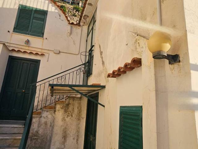 Appartamento in vendita a Maiori SA