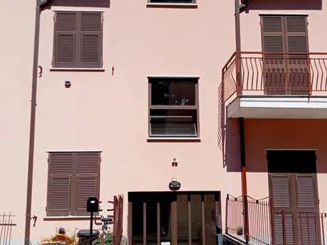 Appartamento in vendita a Maissana SP