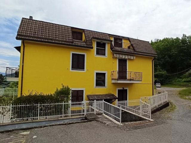 Appartamento in vendita a Maissana SP