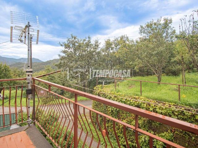 Appartamento in vendita a Maissana SP