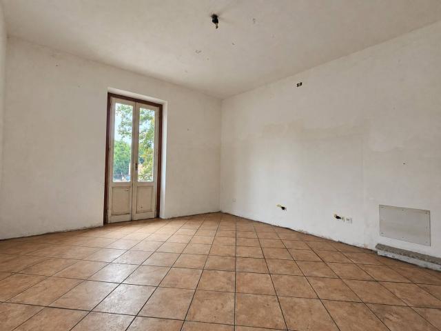 Appartamento in vendita a Malnate, San Salvatore