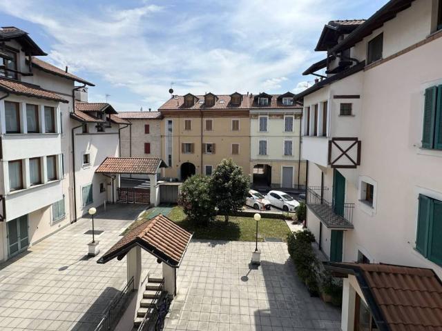 Appartamento in vendita a Malnate VA
