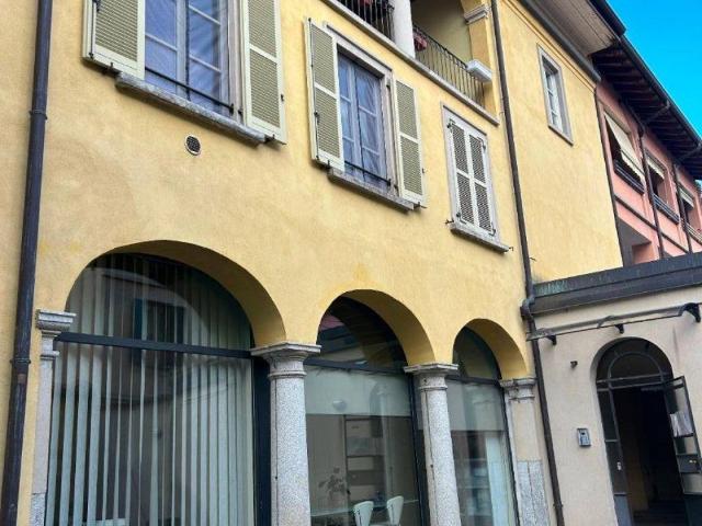 Appartamento in vendita a Malnate VA