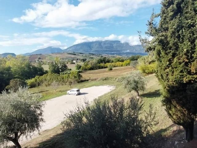 Appartamento in vendita a Maltignano AP