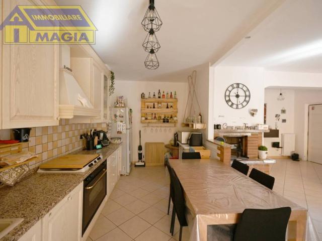 Appartamento in vendita a Maltignano AP