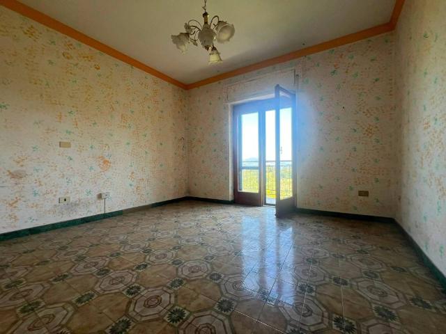 Appartamento in vendita a Manocalzati AV