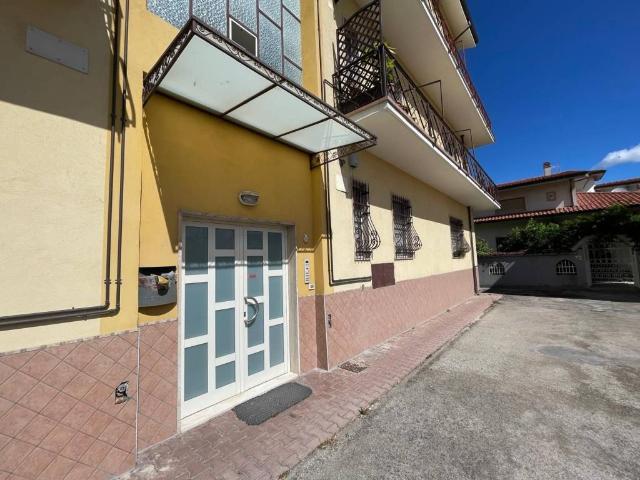 Appartamento in vendita a Scafa PE