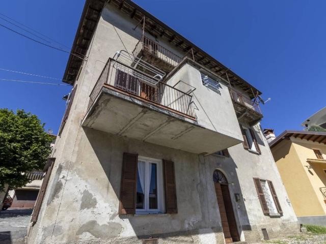 Appartamento in vendita a Mandello del Lario LC
