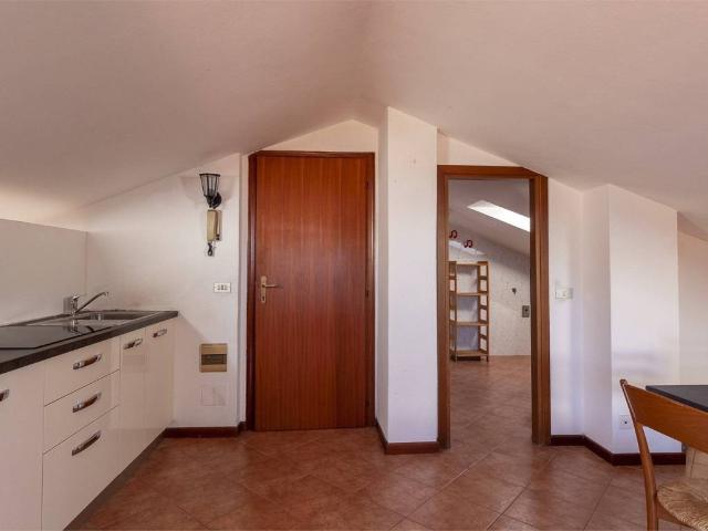 Appartamento in vendita a Mandello del Lario LC