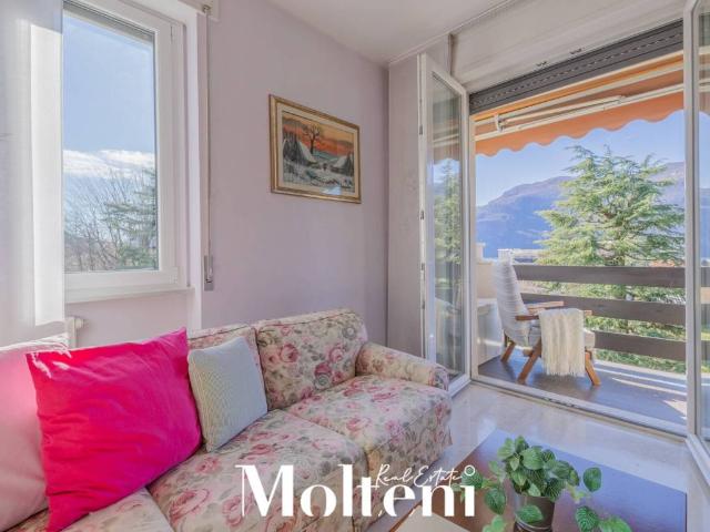 Appartamento in vendita a Mandello del Lario LC