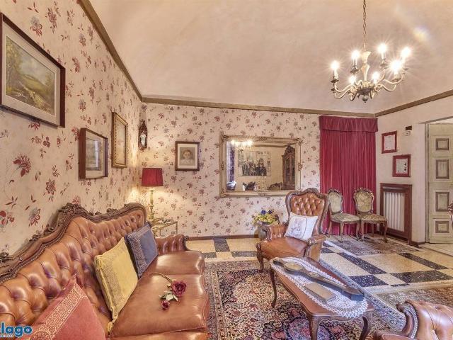 Appartamento in vendita a Mandello del Lario LC