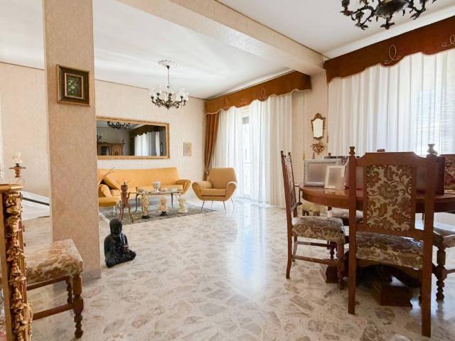 Appartamento in vendita a Manfredonia FG