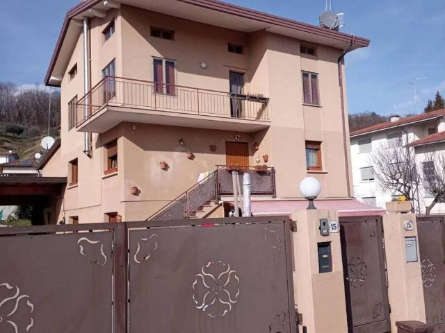 Appartamento in vendita a Maniago PN
