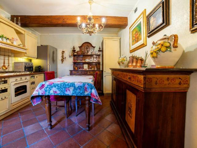 Appartamento in vendita a Mantova MN