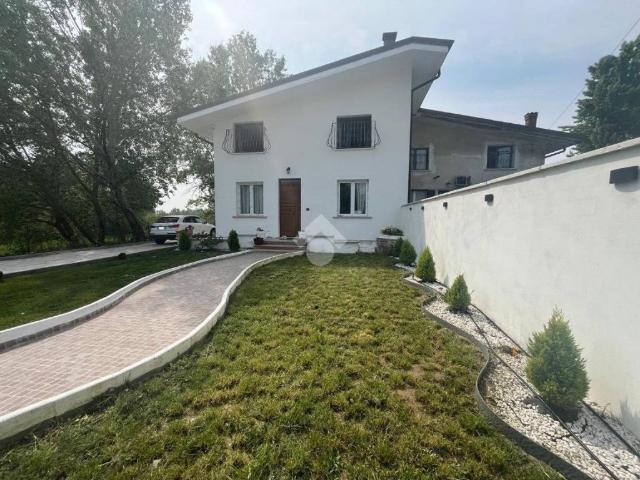 Appartamento in vendita a Mantova MN