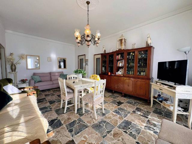 Appartamento in vendita a Mantova MN