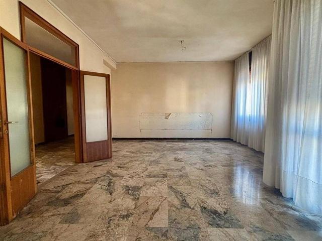Appartamento in vendita a Mantova MN