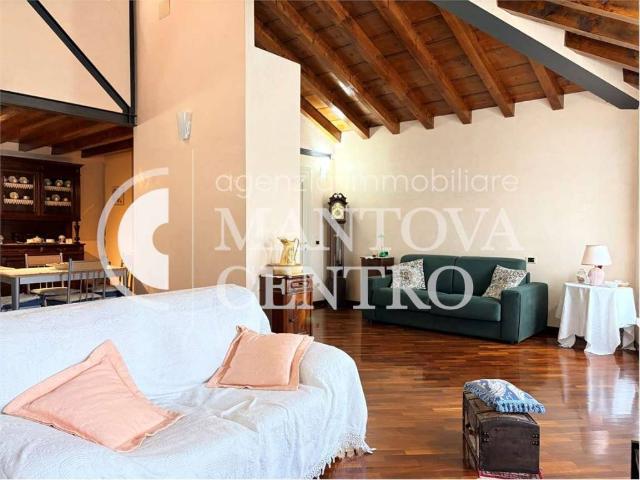 Appartamento in vendita a Mantova MN