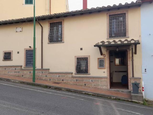 Appartamento in vendita a Manziana RM