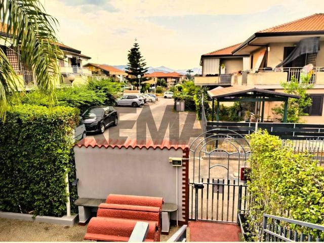 Appartamento in vendita a Mascali CT