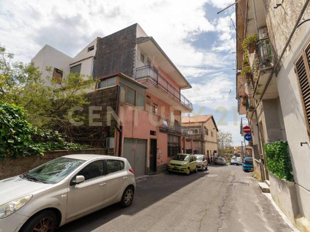 Appartamento in vendita a Mascalucia CT